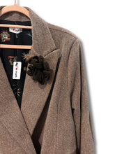 Carica l'immagine nel visualizzatore di Gallery, I LOVE MART BLA01NOCCIOLA
