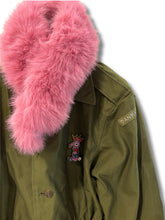 Carica l'immagine nel visualizzatore di Gallery, I LOVE MART PARKA LUNGOMILITARE
