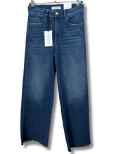 Carica l&#39;immagine nel visualizzatore di Gallery, ICON DENIM ANGIEDENIM
