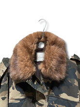 Carica l&#39;immagine nel visualizzatore di Gallery, SOUVENIR S38M1072CAMOUFLAGE
