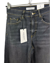 Carica l'immagine nel visualizzatore di Gallery, Jeans Angie 
