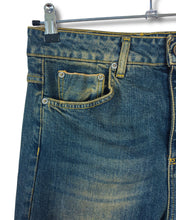Carica l'immagine nel visualizzatore di Gallery, Jeans taglio vivo 
