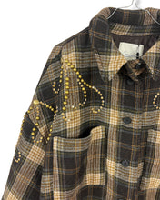 Carica l'immagine nel visualizzatore di Gallery, Overshirt borchie 
