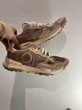Carica l&#39;immagine nel visualizzatore di Gallery, Sneakers chacrona taupe
