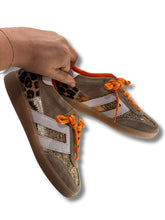 Carica l'immagine nel visualizzatore di Gallery, DIVINE FOLLIE VOLTAMULTI
