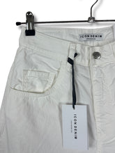 Carica l'immagine nel visualizzatore di Gallery, ICON DENIM POPPYBIANCO
