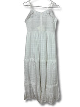 Carica l'immagine nel visualizzatore di Gallery, MAISON HOTEL SIENNABIANCO
