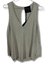 Carica l'immagine nel visualizzatore di Gallery, SOUVENIR B39D0230GESSO
